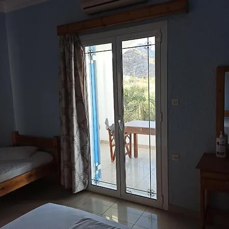 Giannis Gerakios By Climbing House Apartman Panormos (Kalymnos)