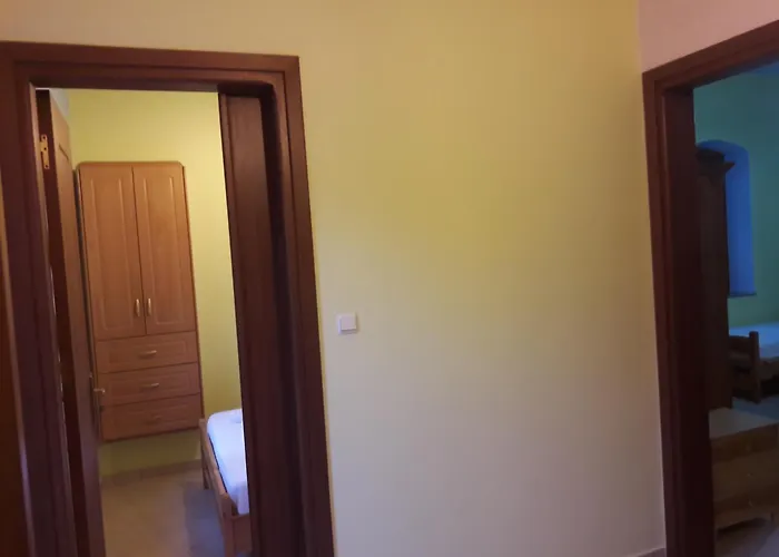 Giannis Gerakios By Climbing House Panormos (Kalymnos)