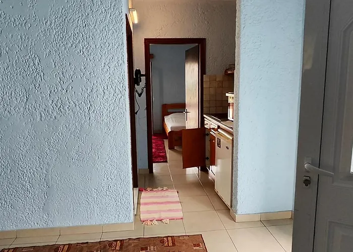 Giannis Gerakios By Climbing House Panormos (Kalymnos)