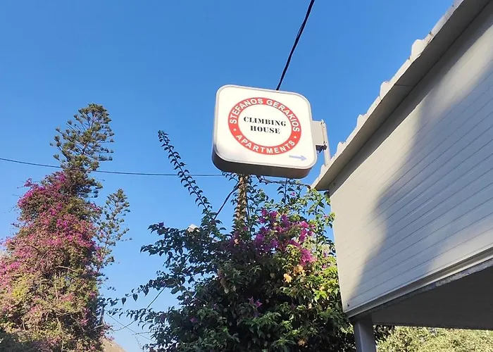 Giannis Gerakios By Climbing House Panormos (Kalymnos)